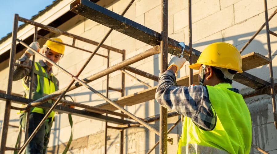 Professional fairlawn roofing services in Barry, TX